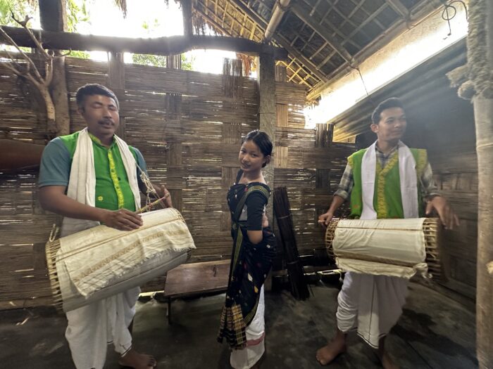 A group of Moran bihu